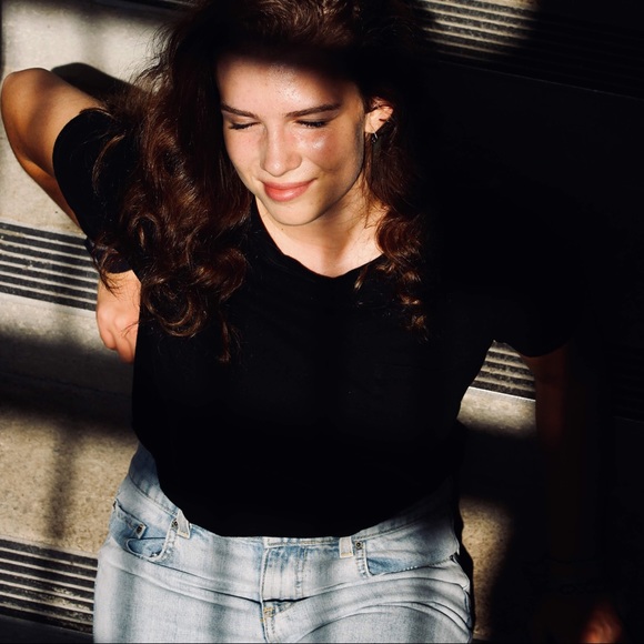 Meet your Posher, Summer - Picture 2 of 2